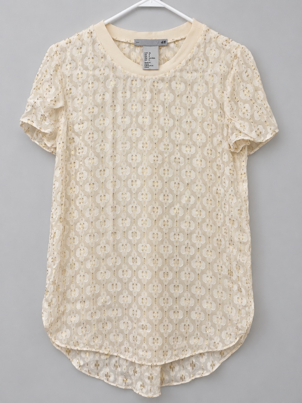 H&M Size 6 Cream Gold Metallic Floral Jacquard High Low Blouse